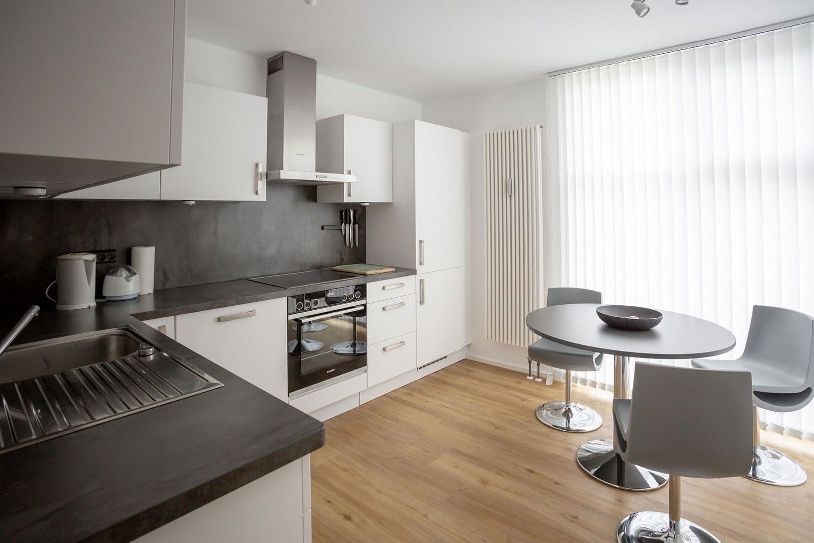 Pronájem bytu 5+1 98 m², Neudrossenfeld, Bavorsko Pronájem bytu 5+1 98 m², Neudrossenfeld, Bavorsko