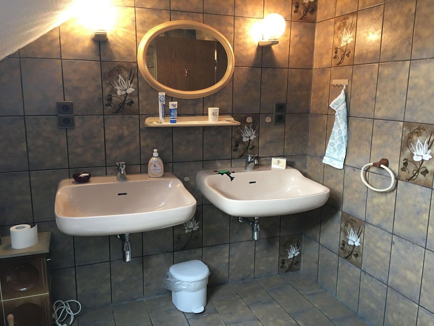 Pronájem domu 193 m², pozemek 580 m², Haschbach am Remigiusberg, Porýní-Falc Pronájem domu 193 m², pozemek 580 m², Haschbach am Remigiusberg, Porýní-Falc