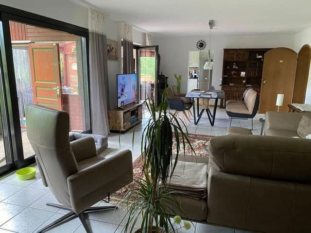 Pronájem domu 193 m², pozemek 580 m², Haschbach am Remigiusberg, Porýní-Falc Pronájem domu 193 m², pozemek 580 m², Haschbach am Remigiusberg, Porýní-Falc