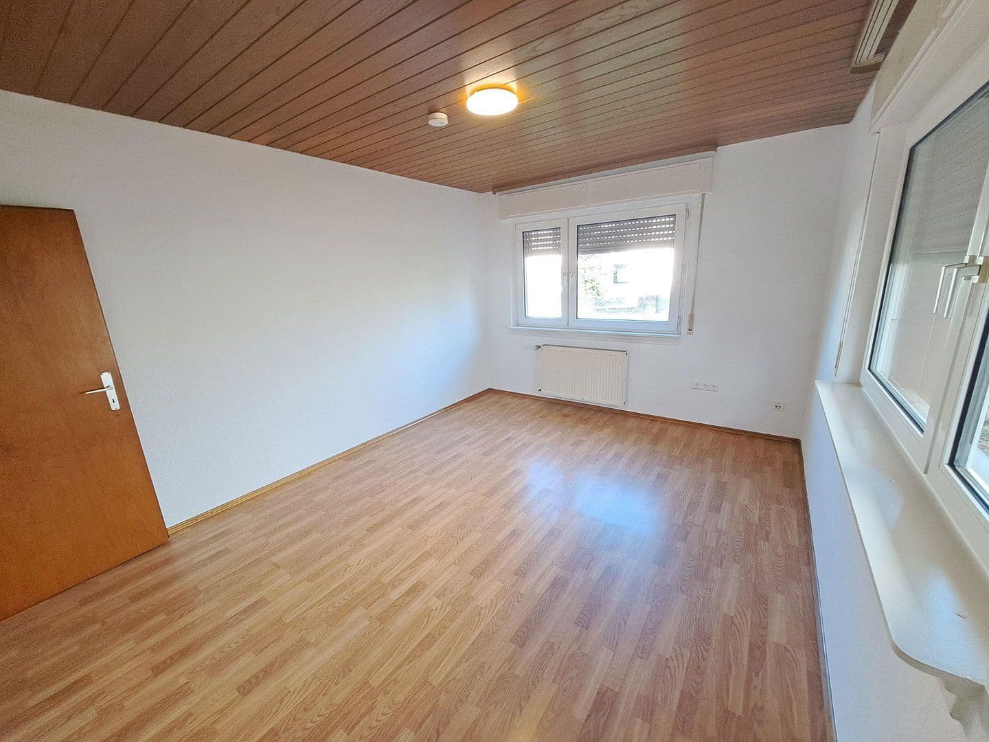 Pronájem bytu 2+1 58 m², Gaggenau, Bádensko-Württembersko Pronájem bytu 2+1 58 m², Gaggenau, Bádensko-Württembersko