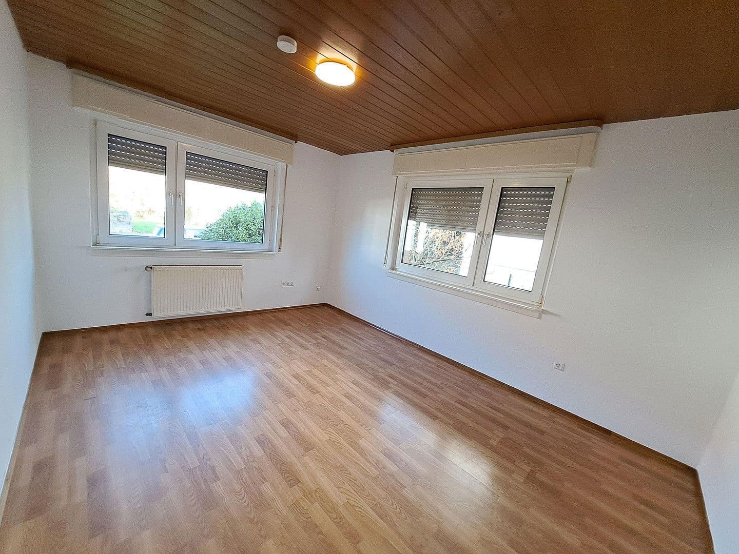 Pronájem bytu 2+1 58 m², Gaggenau, Bádensko-Württembersko Pronájem bytu 2+1 58 m², Gaggenau, Bádensko-Württembersko