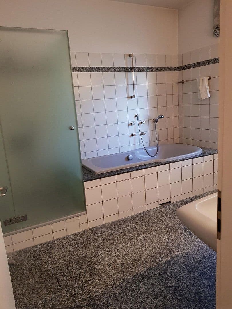 Pronájem kanceláře 344 m², Berlin-Grunewald, Berlín Pronájem kanceláře 344 m², Berlin-Grunewald, Berlín