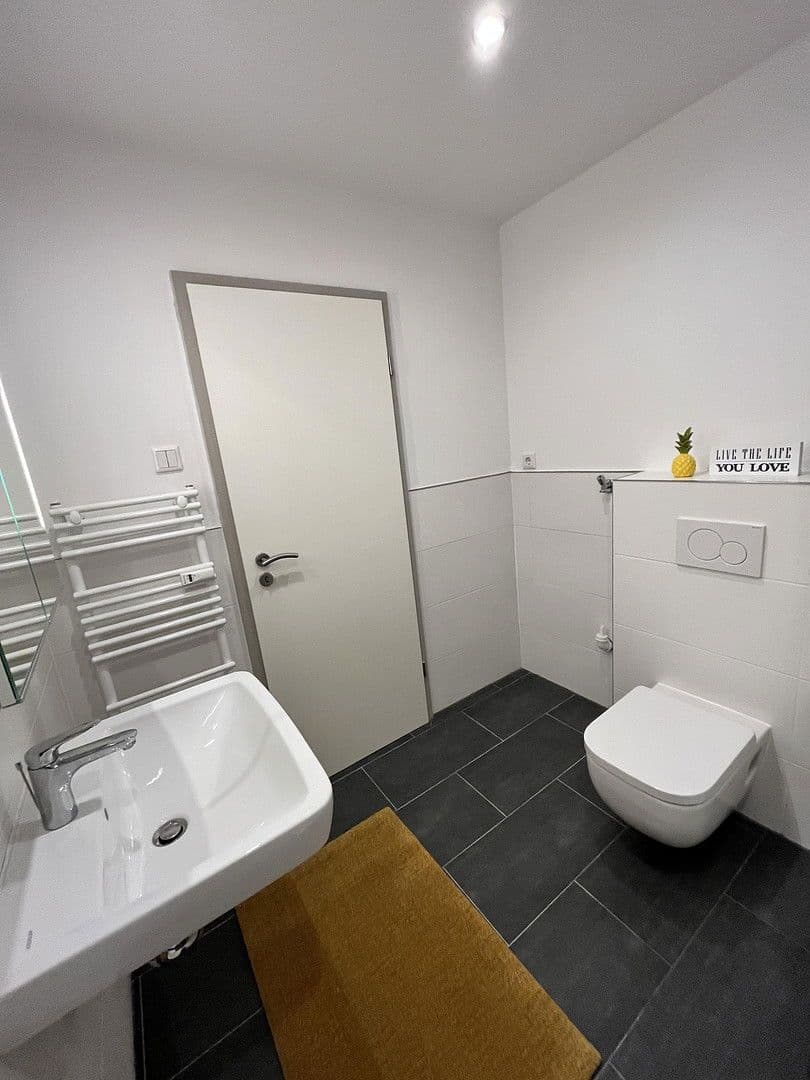 Pronájem bytu 1+1 42 m², Schultheiss Str. 41, Ingolstadt, Bavorsko Pronájem bytu 1+1 42 m², Schultheiss Str. 41, Ingolstadt, Bavorsko