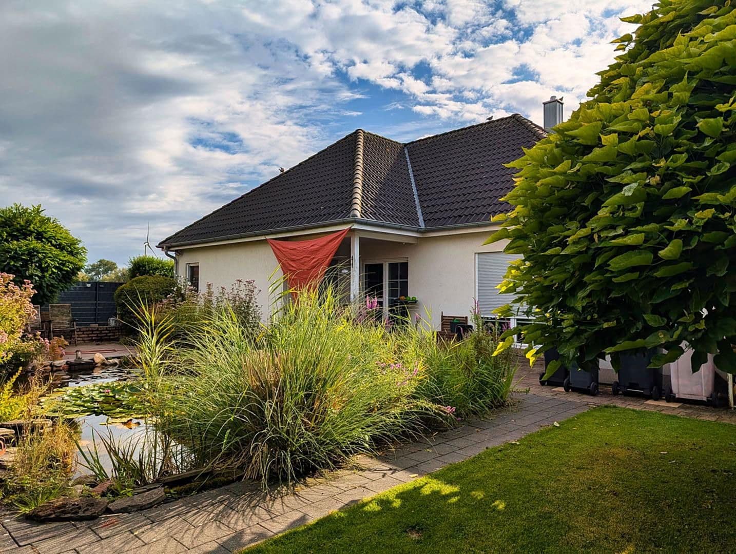 Prodej domu 133 m², pozemek 646 m², Rheinberg, Severní Porýní-Vestfálsko Prodej domu 133 m², pozemek 646 m², Rheinberg, Severní Porýní-Vestfálsko