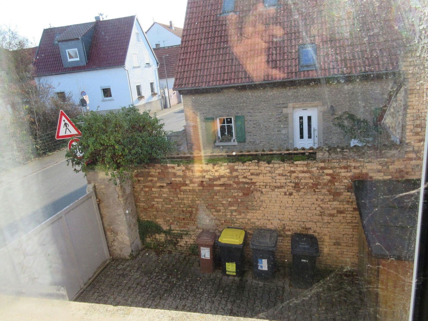 Pronájem bytu 1+1 15 m², Gaustraße 49, Selzen, Porýní-Falc Pronájem bytu 1+1 15 m², Gaustraße 49, Selzen, Porýní-Falc