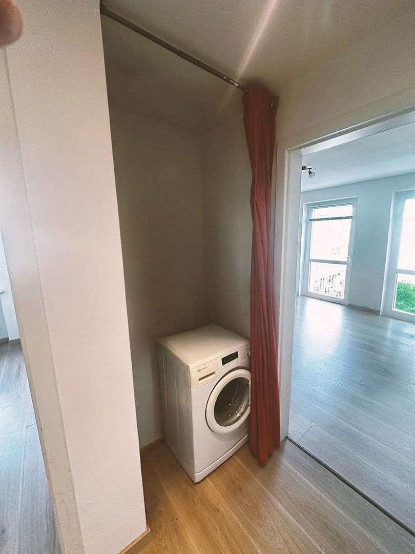 Prodej bytu 3+1 78 m², Wirtstraße 32, München, Bavorsko Prodej bytu 3+1 78 m², Wirtstraße 32, München, Bavorsko