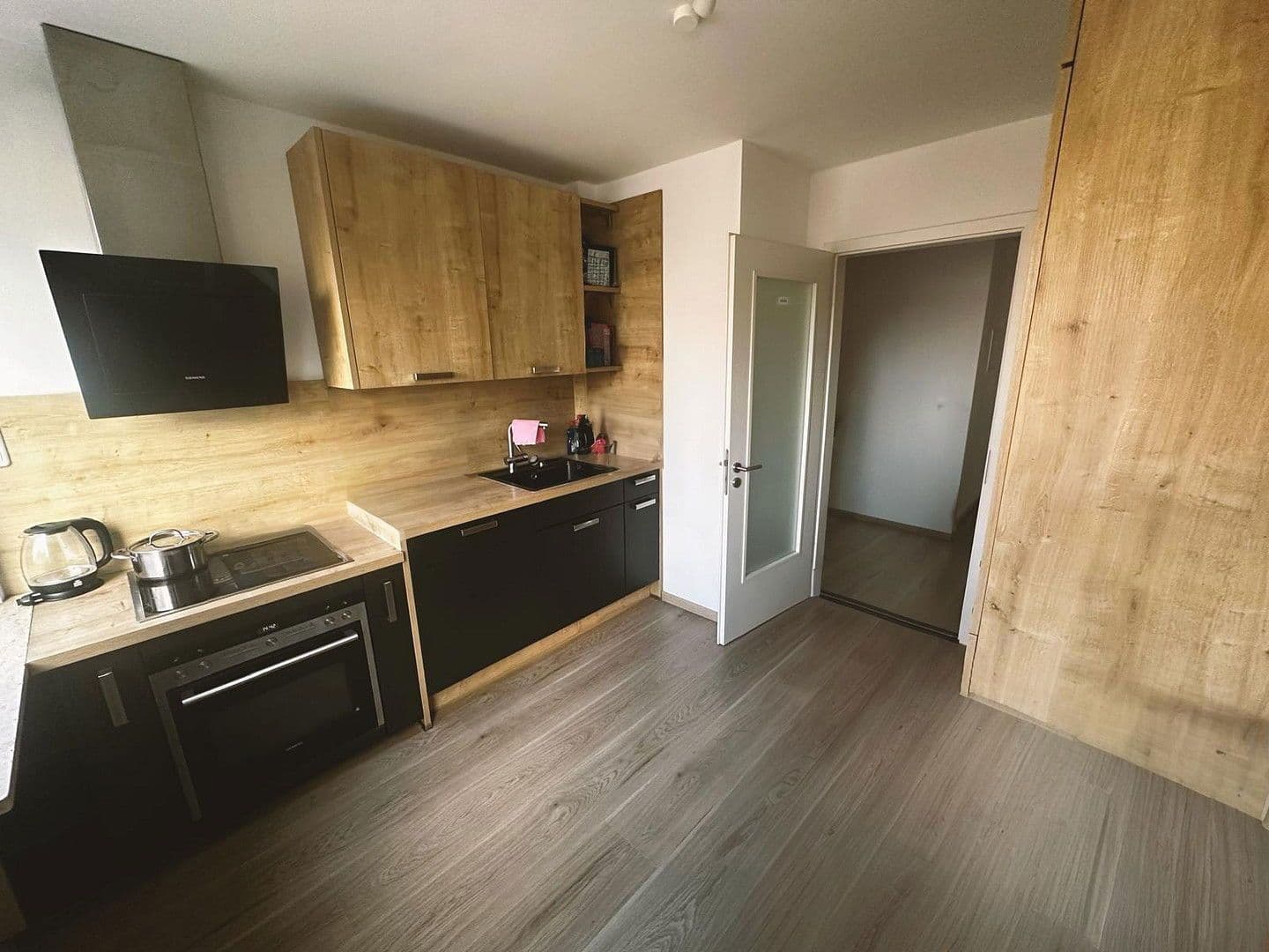 Prodej bytu 3+1 78 m², Wirtstraße 32, München, Bavorsko Prodej bytu 3+1 78 m², Wirtstraße 32, München, Bavorsko