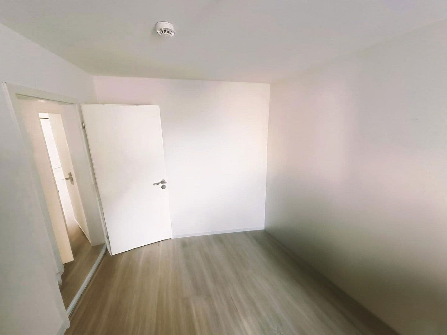 Prodej bytu 3+1 78 m², Wirtstraße 32, München, Bavorsko Prodej bytu 3+1 78 m², Wirtstraße 32, München, Bavorsko