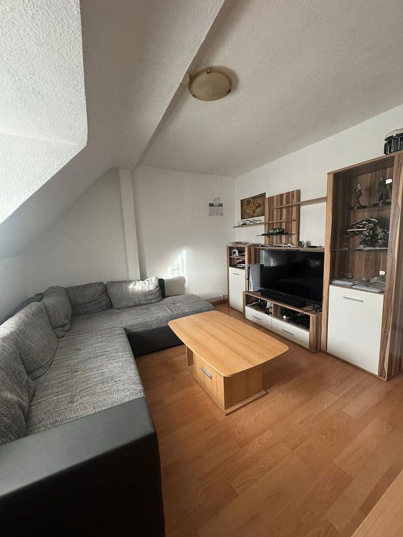 Pronájem bytu 3+1 45 m², Mauerstr. 67, Goslar, Dolní Sasko Pronájem bytu 3+1 45 m², Mauerstr. 67, Goslar, Dolní Sasko