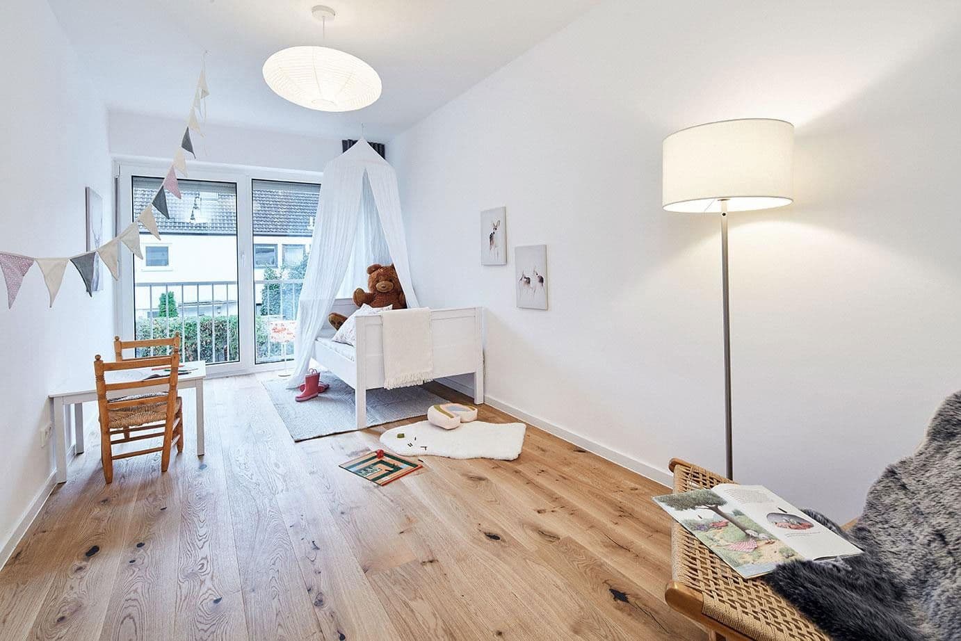 Prodej domu 130 m², pozemek 208 m², Erlangen, Bavorsko Prodej domu 130 m², pozemek 208 m², Erlangen, Bavorsko