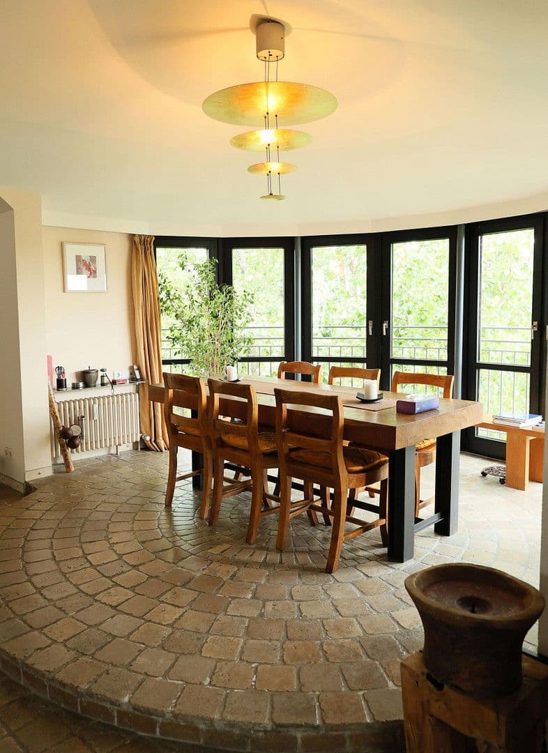 Pronájem bytu 4+1 256 m², Berlin, Berlín Pronájem bytu 4+1 256 m², Berlin, Berlín