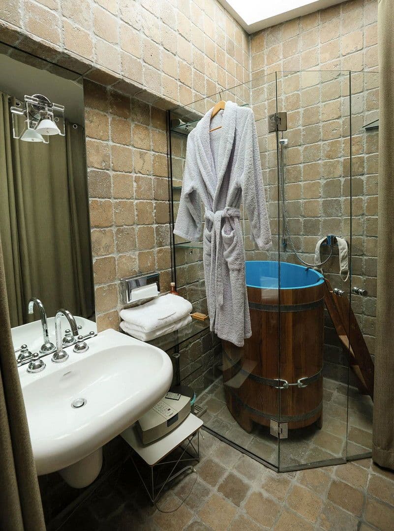 Pronájem bytu 4+1 256 m², Berlin, Berlín Pronájem bytu 4+1 256 m², Berlin, Berlín