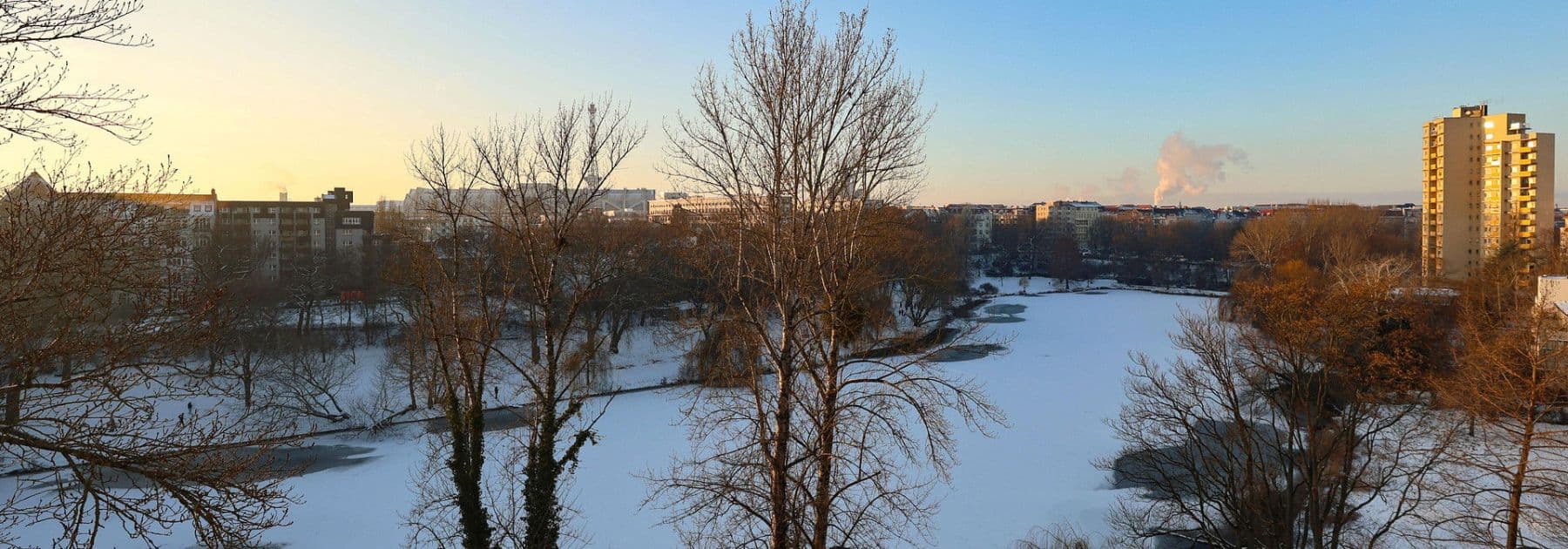 Pronájem bytu 4+1 256 m², Berlin, Berlín Pronájem bytu 4+1 256 m², Berlin, Berlín