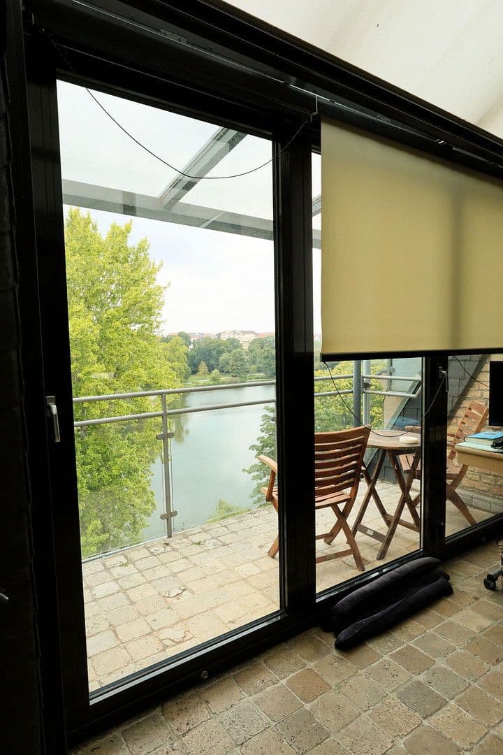 Pronájem bytu 4+1 256 m², Berlin, Berlín Pronájem bytu 4+1 256 m², Berlin, Berlín