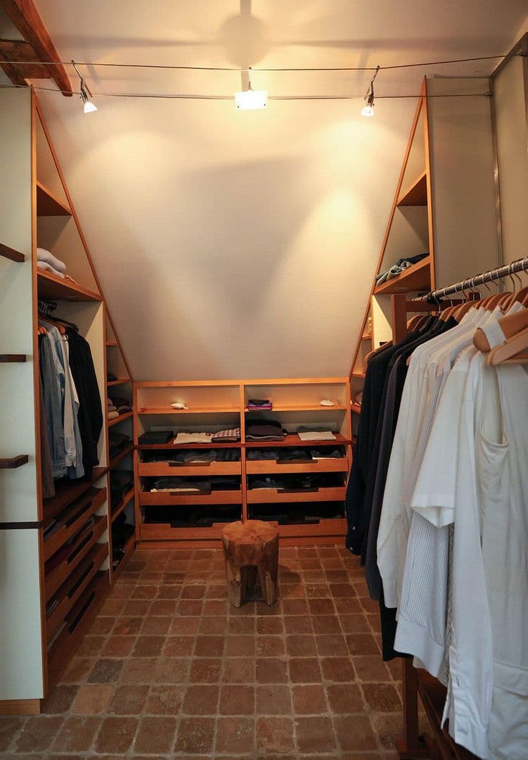 Pronájem bytu 4+1 256 m², Berlin, Berlín Pronájem bytu 4+1 256 m², Berlin, Berlín