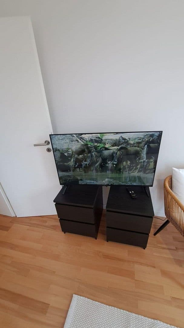 Pronájem bytu 1+kk 32 m², Revalerstr. 0, München, Bavorsko Pronájem bytu 1+kk 32 m², Revalerstr. 0, München, Bavorsko