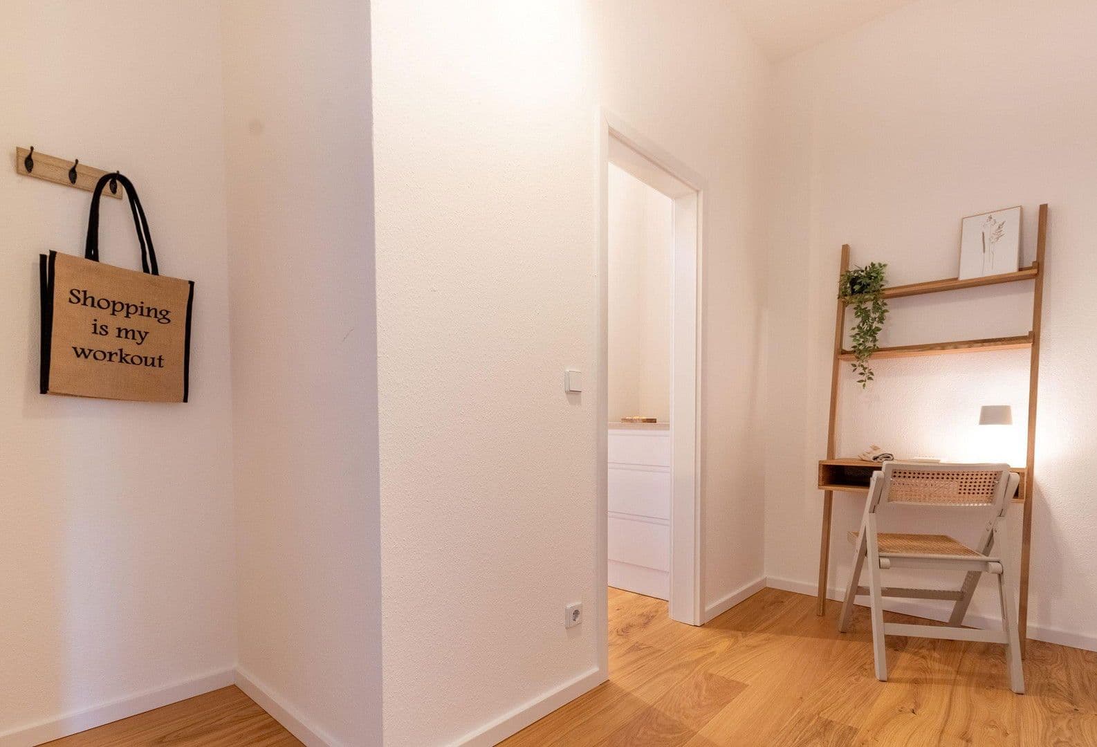 Prodej bytu 2+1 59 m², Erfurt, Durynsko Prodej bytu 2+1 59 m², Erfurt, Durynsko