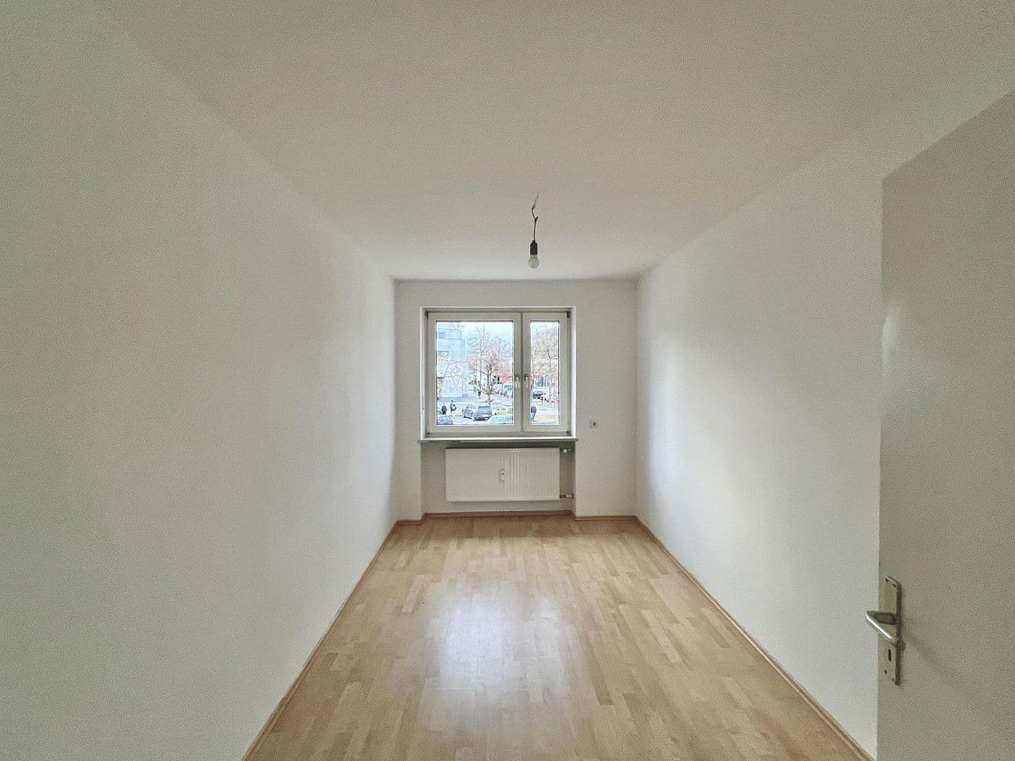 Pronájem bytu 3+1 82 m², Marktlerstrasse 60, Burghausen, Bavorsko Pronájem bytu 3+1 82 m², Marktlerstrasse 60, Burghausen, Bavorsko