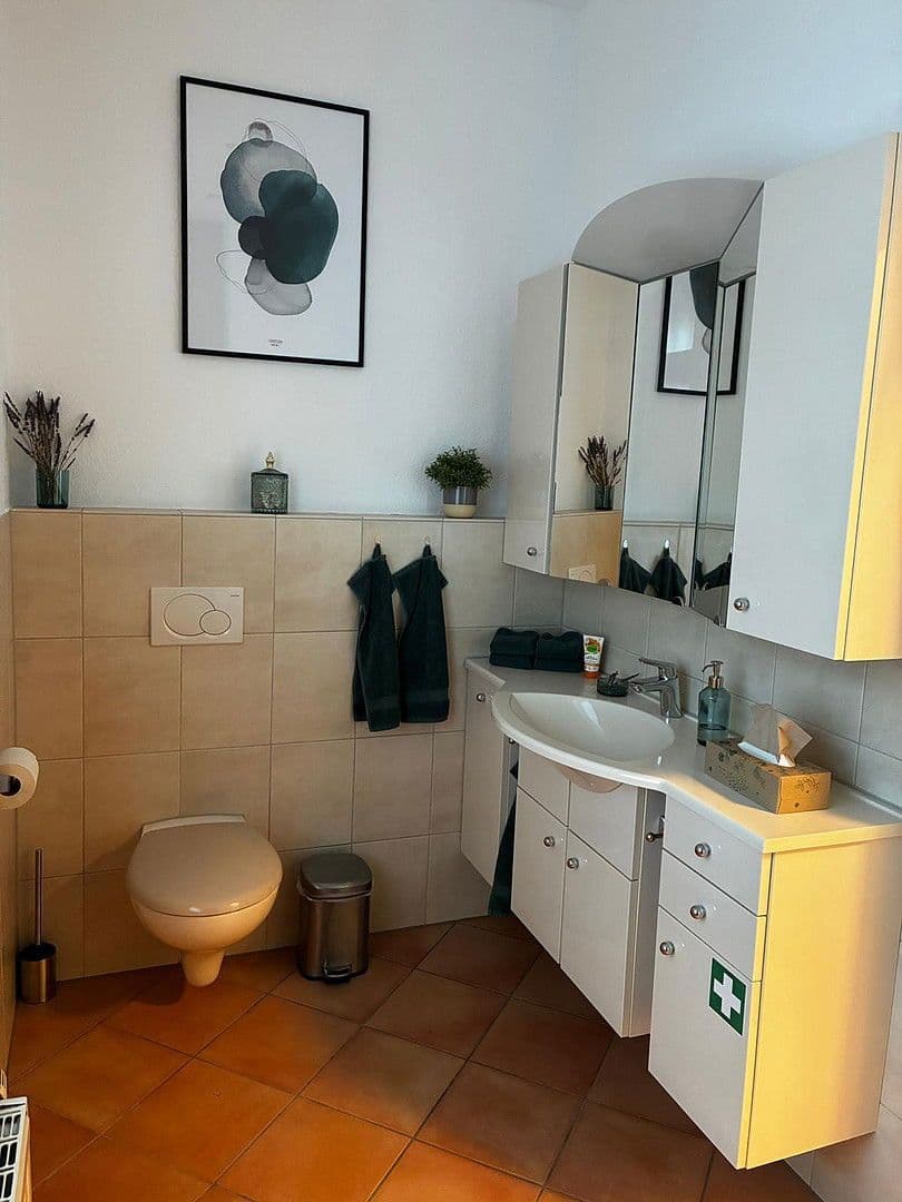 Pronájem bytu 1+1 32 m², Hingbergstr. 267, Mülheim an der Ruhr, Severní Porýní-Vestfálsko Pronájem bytu 1+1 32 m², Hingbergstr. 267, Mülheim an der Ruhr, Severní Porýní-Vestfálsko