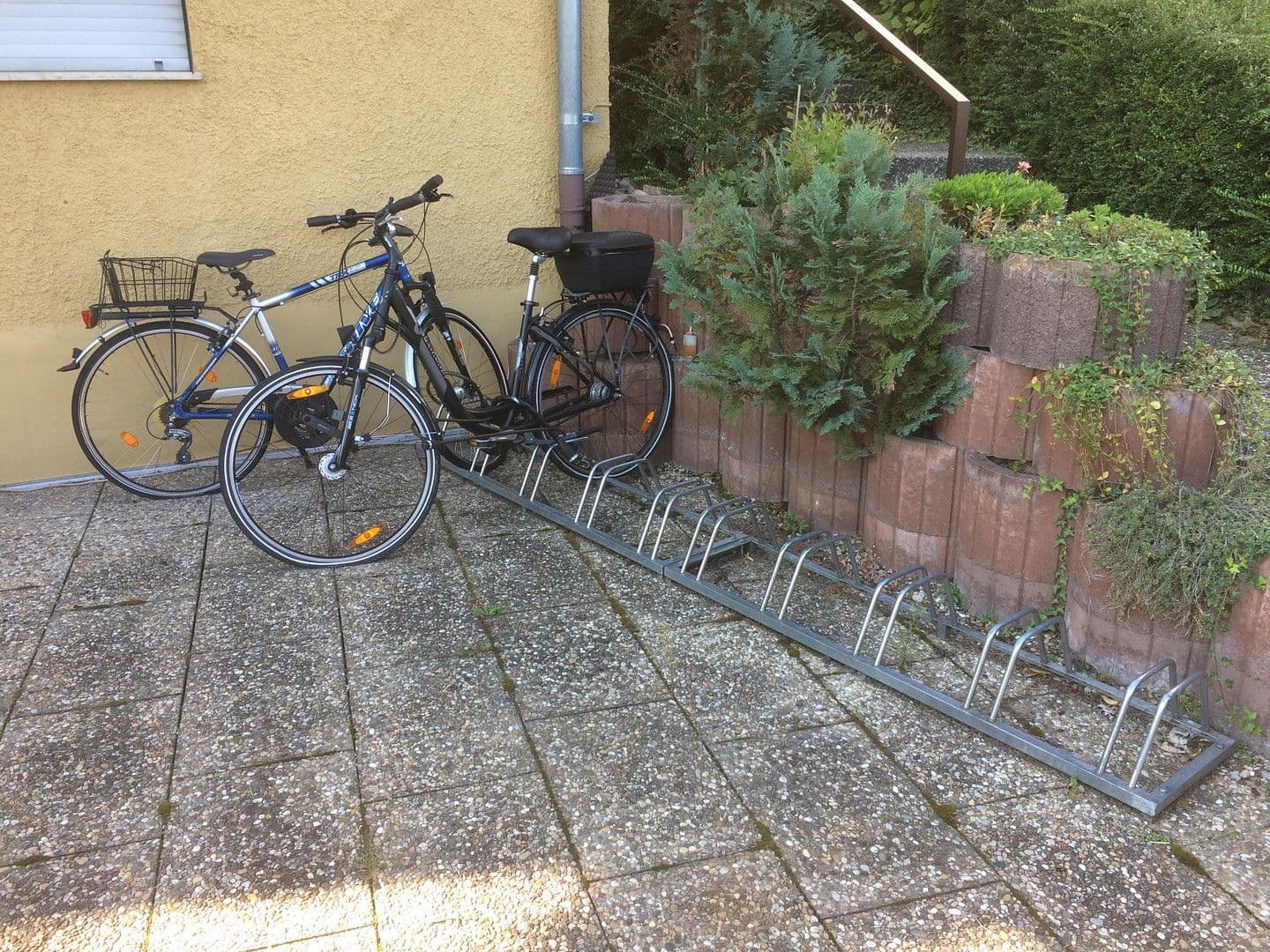 Pronájem bytu 1+1 35 m², Stuttgart-Kaltental, Bádensko-Württembersko Pronájem bytu 1+1 35 m², Stuttgart-Kaltental, Bádensko-Württembersko