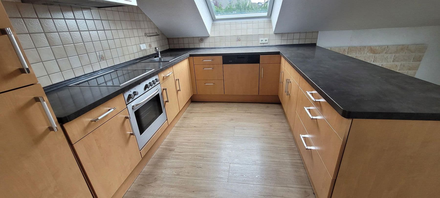 Pronájem bytu 3+1 102 m², Bretten, Bádensko-Württembersko Pronájem bytu 3+1 102 m², Bretten, Bádensko-Württembersko