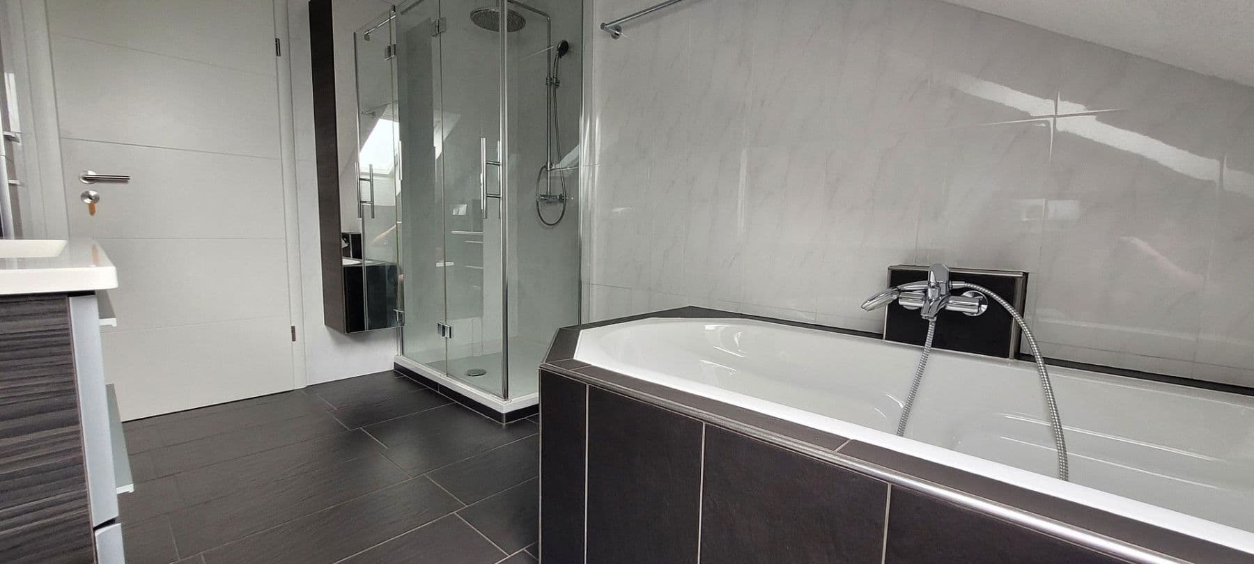 Pronájem bytu 3+1 102 m², Bretten, Bádensko-Württembersko Pronájem bytu 3+1 102 m², Bretten, Bádensko-Württembersko