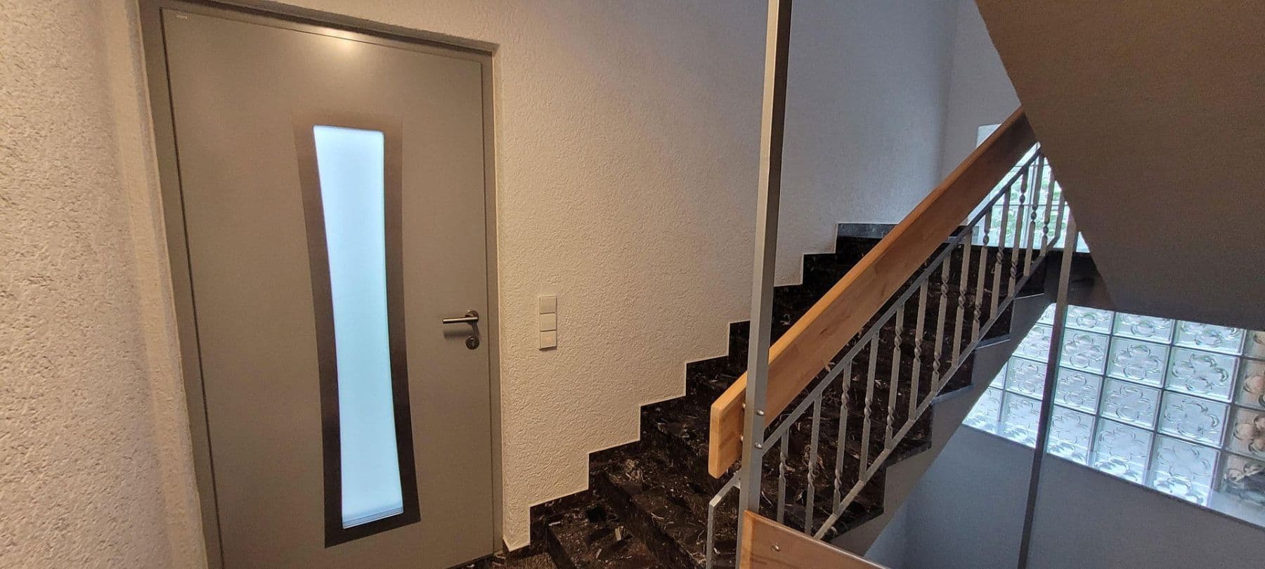 Pronájem bytu 3+1 102 m², Bretten, Bádensko-Württembersko Pronájem bytu 3+1 102 m², Bretten, Bádensko-Württembersko