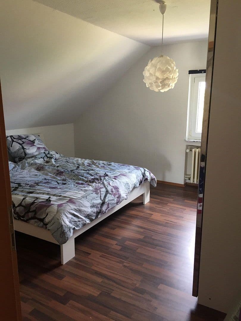 Prodej domu 360 m², pozemek 900 m², Extertal, Severní Porýní-Vestfálsko Prodej domu 360 m², pozemek 900 m², Extertal, Severní Porýní-Vestfálsko