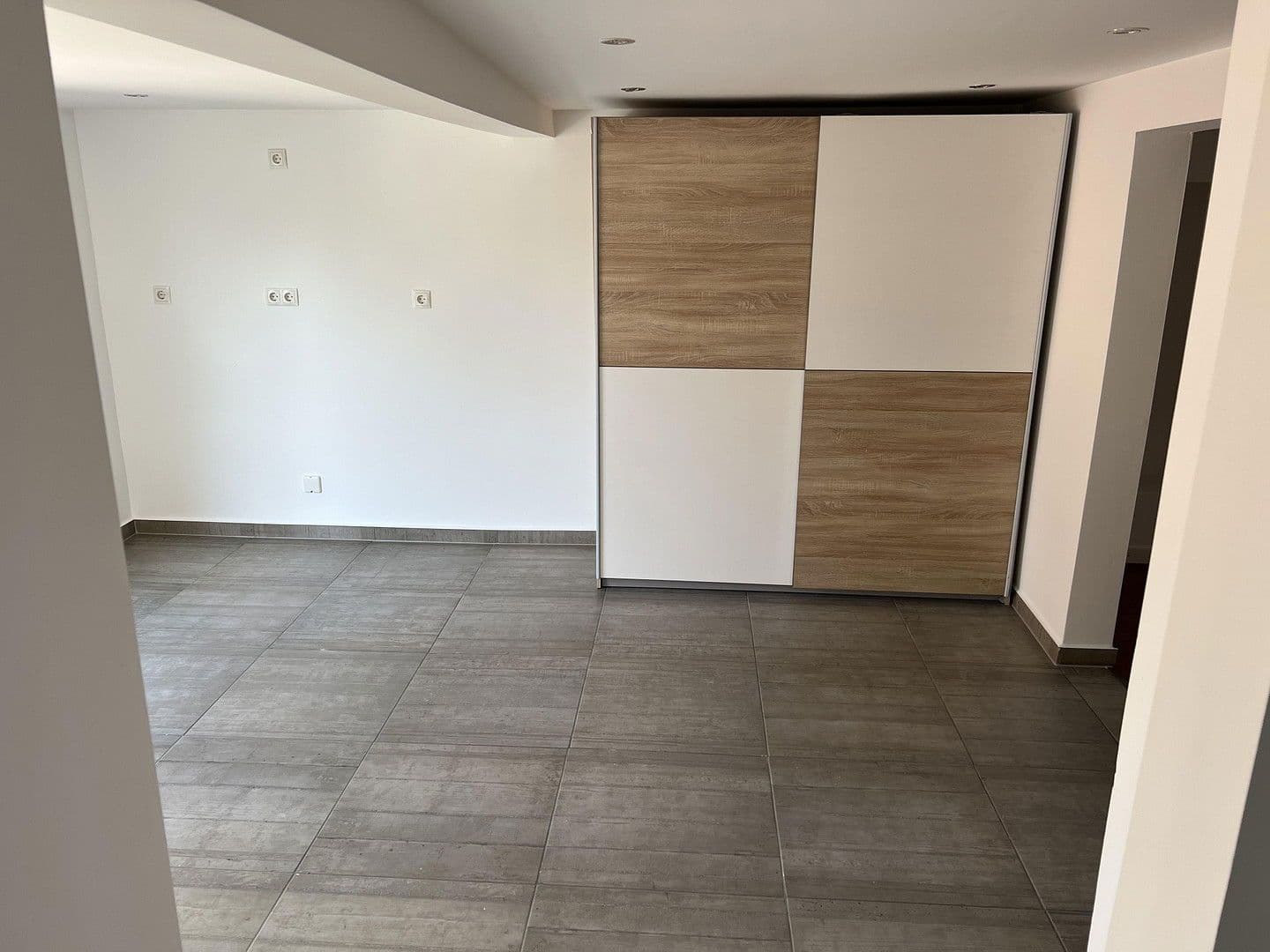 Prodej domu 132 m², pozemek 470 m², Rodenbach, Porýní-Falc Prodej domu 132 m², pozemek 470 m², Rodenbach, Porýní-Falc