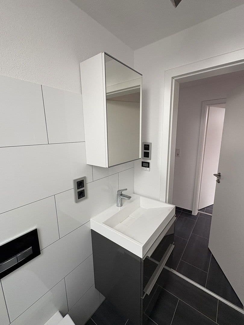 Prodej domu 191 m², pozemek 292 m², Mühltal, Hessen Prodej domu 191 m², pozemek 292 m², Mühltal, Hessen