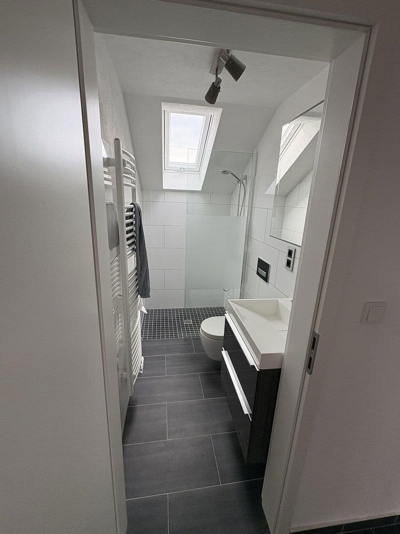 Prodej domu 191 m², pozemek 292 m², Mühltal, Hessen Prodej domu 191 m², pozemek 292 m², Mühltal, Hessen