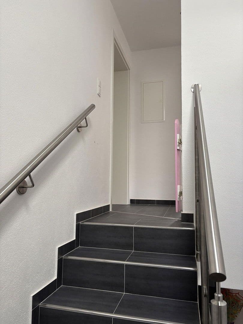 Prodej domu 191 m², pozemek 292 m², Mühltal, Hessen Prodej domu 191 m², pozemek 292 m², Mühltal, Hessen