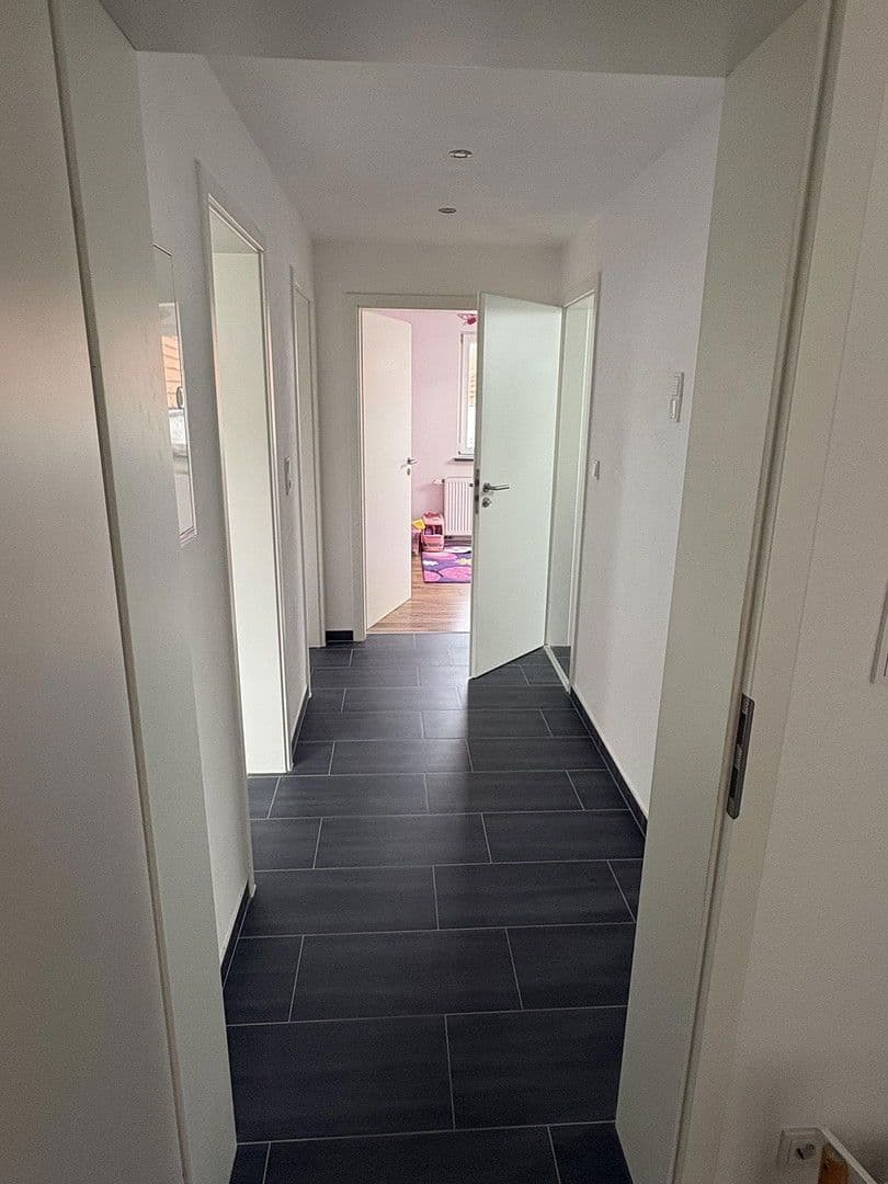 Prodej domu 191 m², pozemek 292 m², Mühltal, Hessen Prodej domu 191 m², pozemek 292 m², Mühltal, Hessen