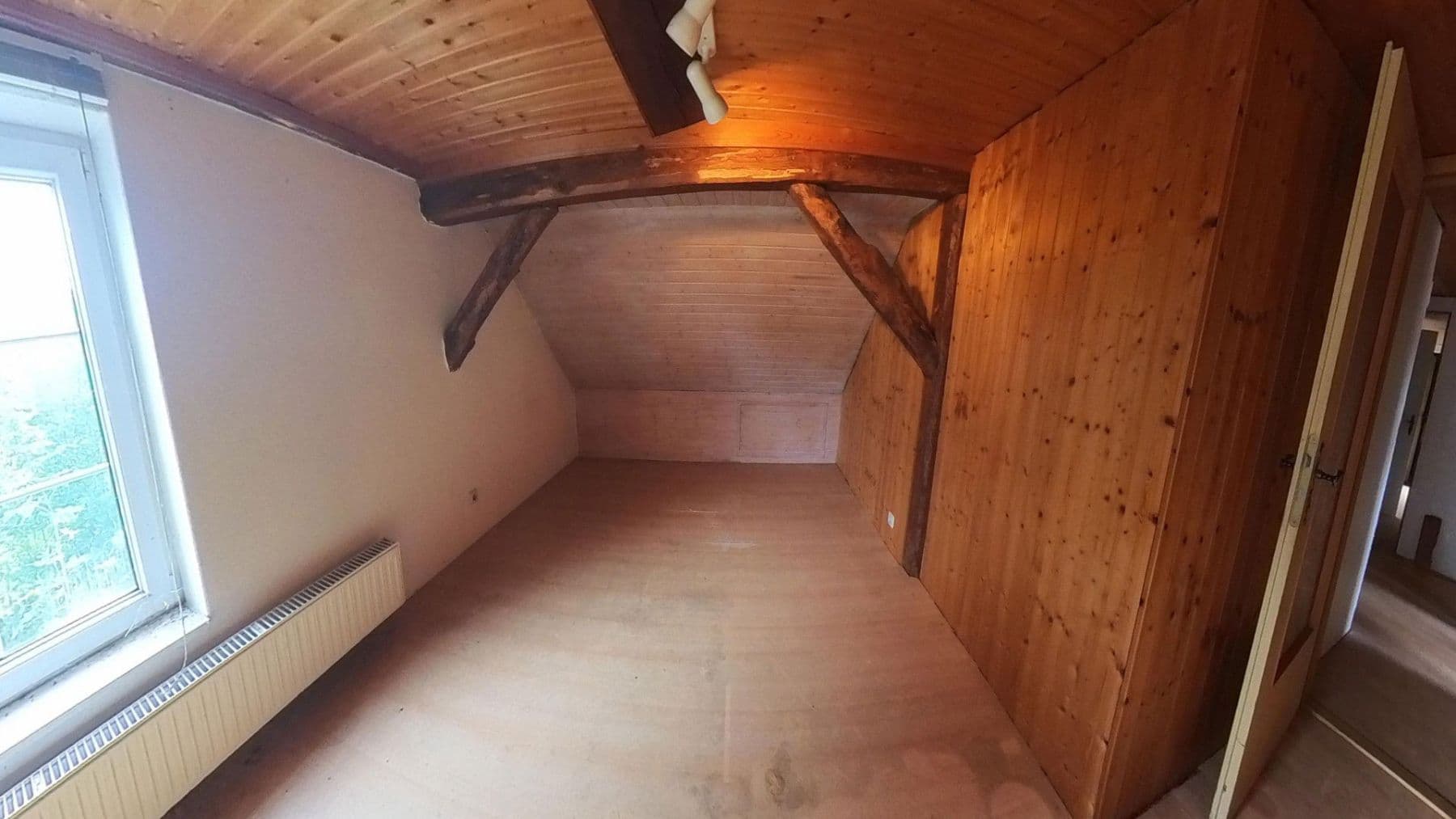 Prodej domu 240 m², pozemek 1.218 m², Poststr.10, Siedenbollentin, Mecklenburg-Vorpommern Prodej domu 240 m², pozemek 1.218 m², Poststr.10, Siedenbollentin, Mecklenburg-Vorpommern