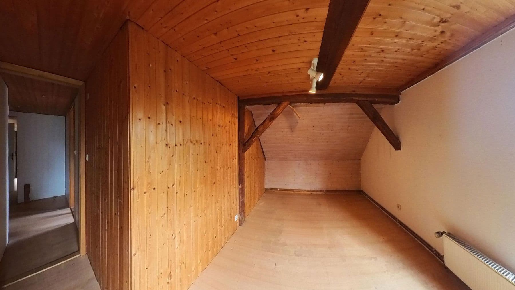 Prodej domu 240 m², pozemek 1.218 m², Poststr.10, Siedenbollentin, Mecklenburg-Vorpommern Prodej domu 240 m², pozemek 1.218 m², Poststr.10, Siedenbollentin, Mecklenburg-Vorpommern