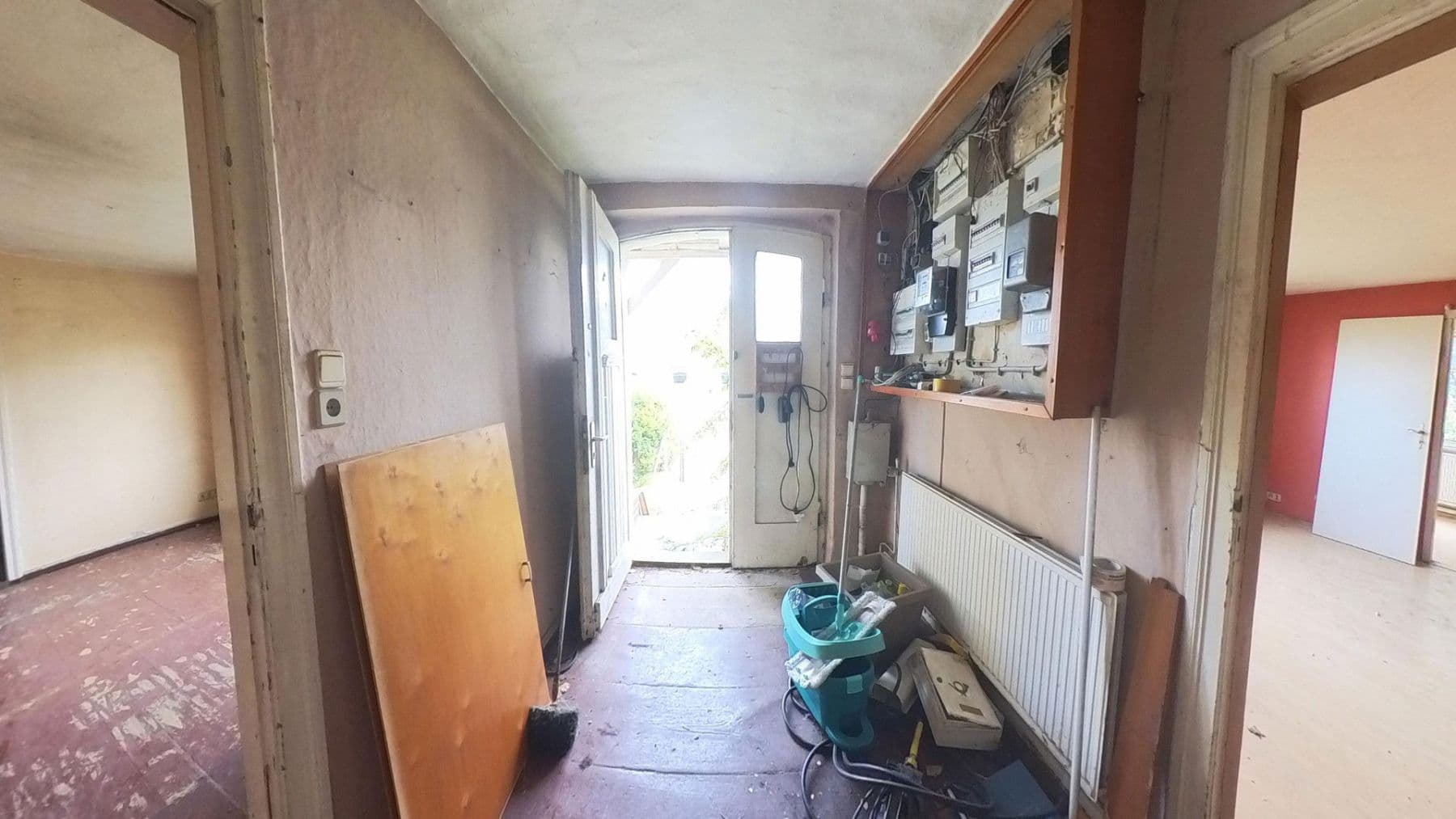 Prodej domu 240 m², pozemek 1.218 m², Poststr.10, Siedenbollentin, Mecklenburg-Vorpommern Prodej domu 240 m², pozemek 1.218 m², Poststr.10, Siedenbollentin, Mecklenburg-Vorpommern