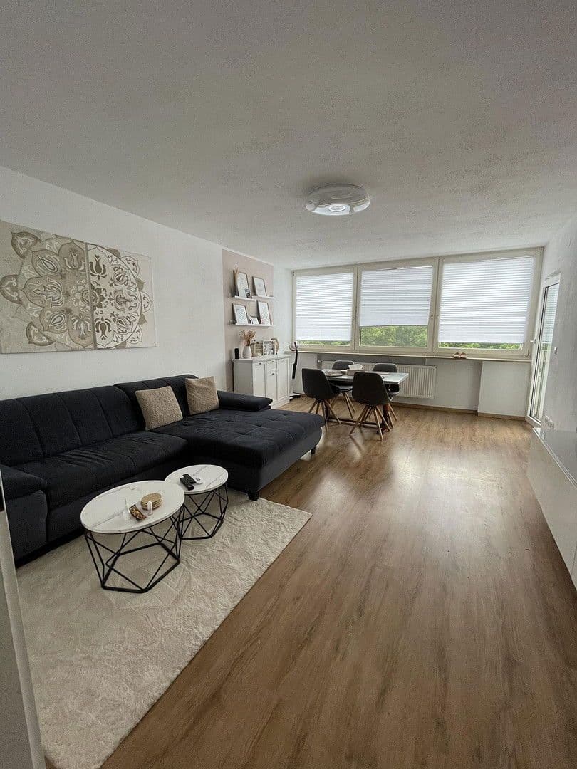 Prodej bytu 3+1 75 m², Zirndorf, Bavorsko Prodej bytu 3+1 75 m², Zirndorf, Bavorsko