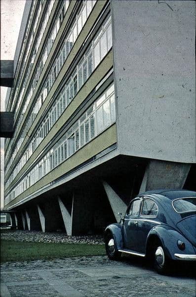 Prodej bytu 2+1 70 m², Altonaer 4, Berlin Hansaviertel, Berlín Prodej bytu 2+1 70 m², Altonaer 4, Berlin Hansaviertel, Berlín