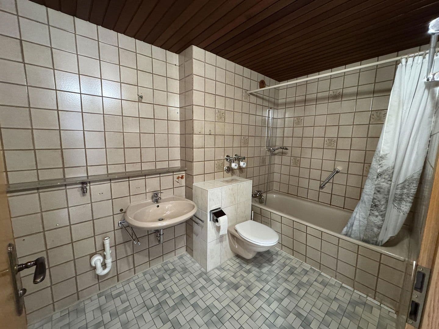 Prodej bytu 2+1 75 m², Sucystraße 14, Bietigheim-Bissingen, Bádensko-Württembersko Prodej bytu 2+1 75 m², Sucystraße 14, Bietigheim-Bissingen, Bádensko-Württembersko