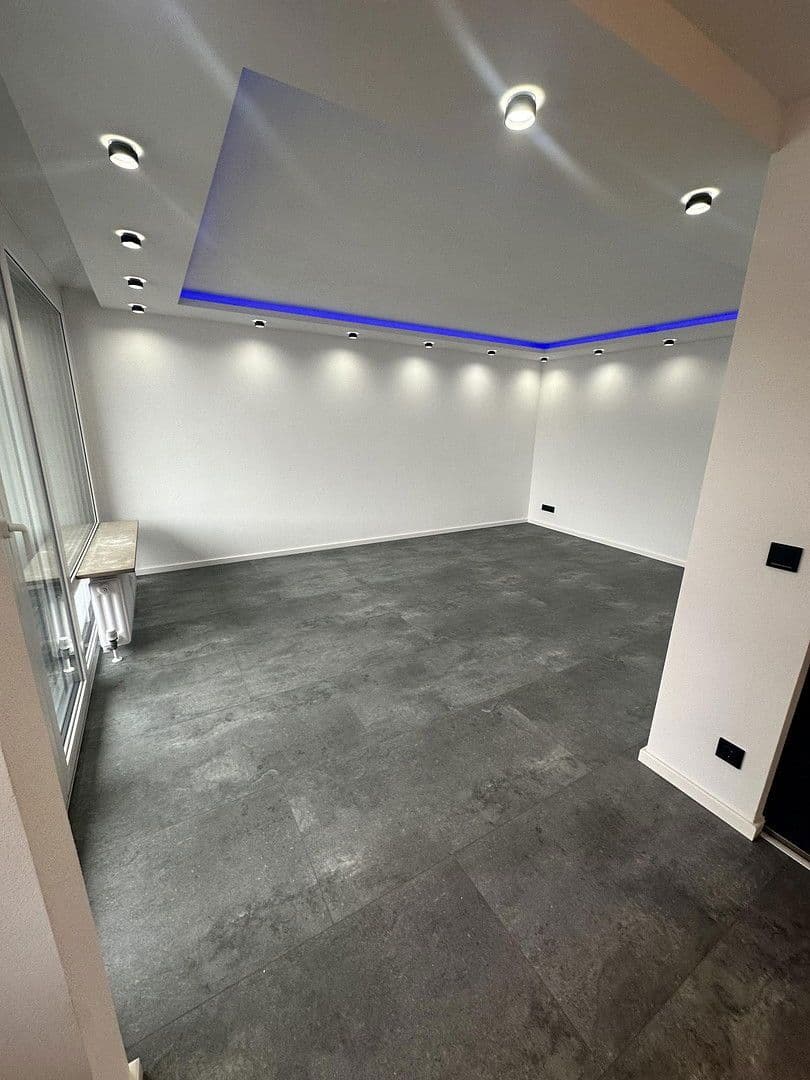 Pronájem bytu 2+kk 67 m², Wölfelstraße 18, Bayreuth, Bavorsko Pronájem bytu 2+kk 67 m², Wölfelstraße 18, Bayreuth, Bavorsko