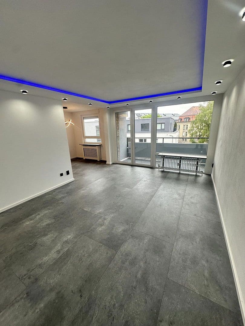 Pronájem bytu 2+kk 67 m², Wölfelstraße 18, Bayreuth, Bavorsko Pronájem bytu 2+kk 67 m², Wölfelstraße 18, Bayreuth, Bavorsko