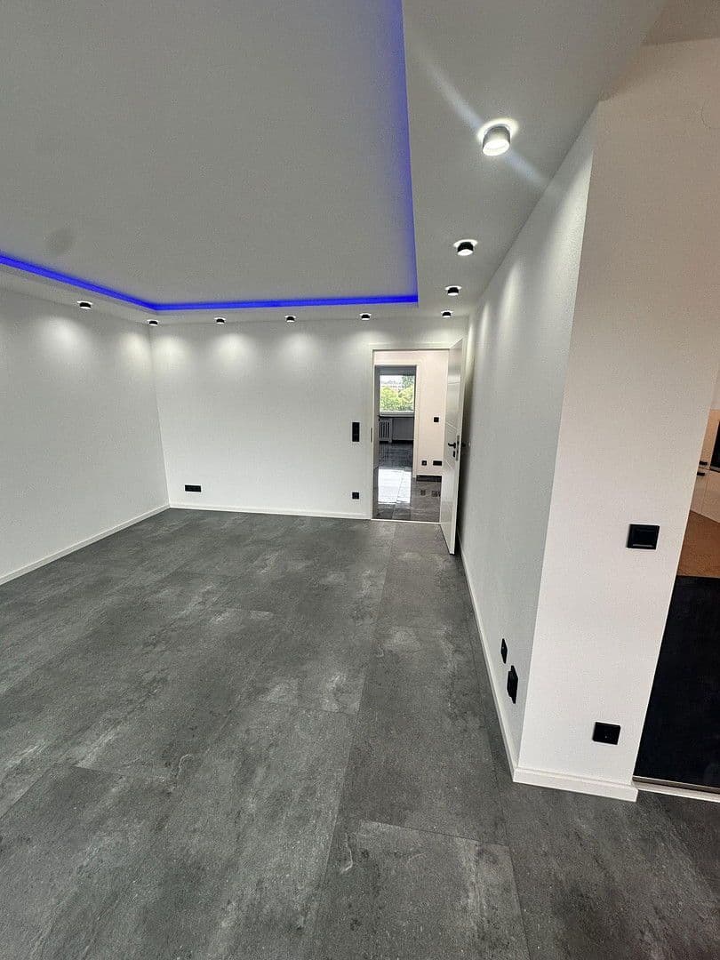 Pronájem bytu 2+kk 67 m², Wölfelstraße 18, Bayreuth, Bavorsko Pronájem bytu 2+kk 67 m², Wölfelstraße 18, Bayreuth, Bavorsko