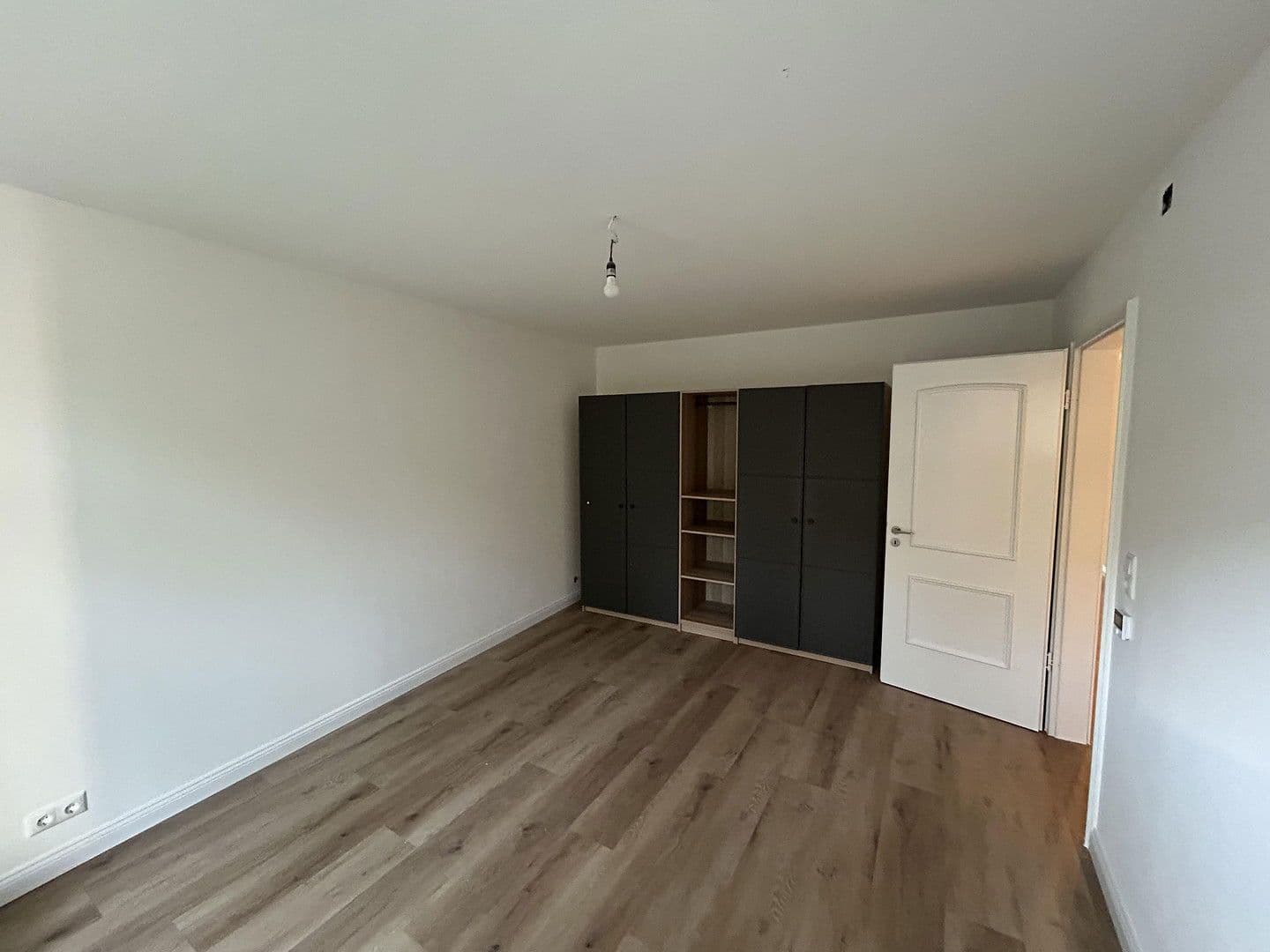 Pronájem bytu 2+1 67 m², Hamburg, Hamburg Pronájem bytu 2+1 67 m², Hamburg, Hamburg