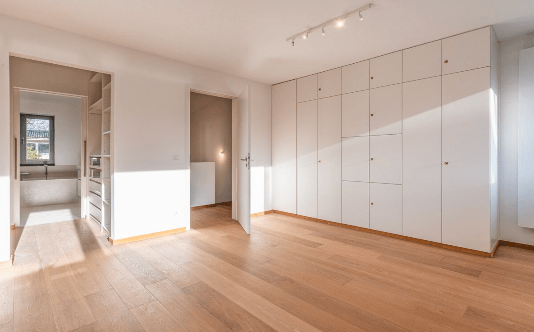 Pronájem domu 150 m², pozemek 376 m², Hamburg, Hamburg Pronájem domu 150 m², pozemek 376 m², Hamburg, Hamburg