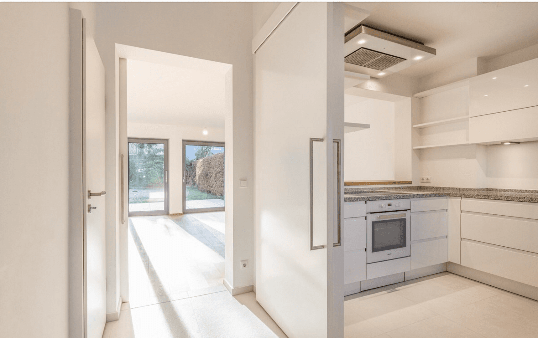 Pronájem domu 150 m², pozemek 376 m², Hamburg, Hamburg Pronájem domu 150 m², pozemek 376 m², Hamburg, Hamburg