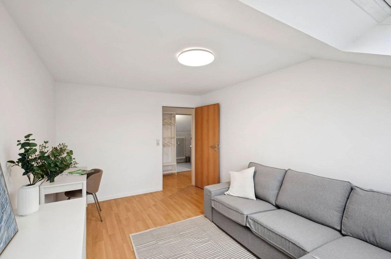 Pronájem bytu 3+1 50 m², Elbogenerstr. 7, Dachau, Bavorsko Pronájem bytu 3+1 50 m², Elbogenerstr. 7, Dachau, Bavorsko