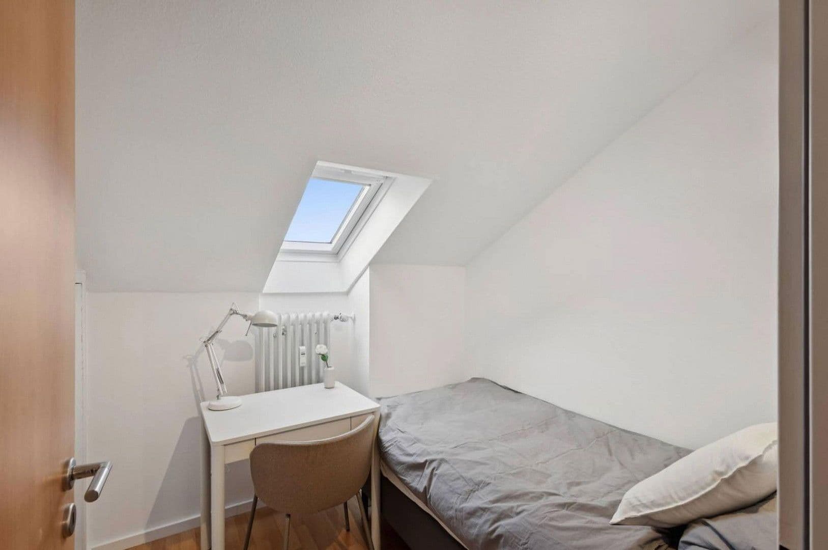 Pronájem bytu 3+1 50 m², Elbogenerstr. 7, Dachau, Bavorsko Pronájem bytu 3+1 50 m², Elbogenerstr. 7, Dachau, Bavorsko