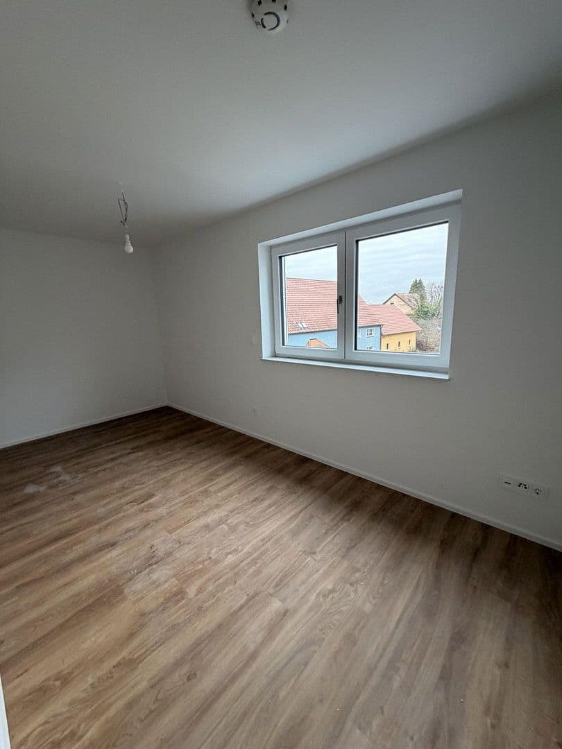 Pronájem bytu 3+1 67 m², Karl-Bergmüller-Str. 1, Bretzfeld, Bádensko-Württembersko Pronájem bytu 3+1 67 m², Karl-Bergmüller-Str. 1, Bretzfeld, Bádensko-Württembersko
