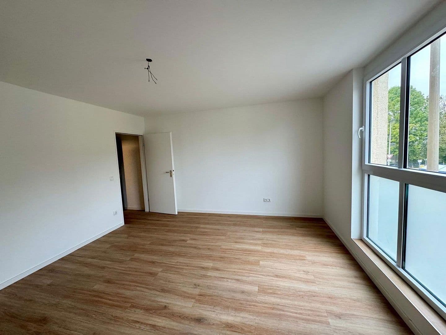 Pronájem bytu 1+1 27 m², Meyburginsel 31, Jülich, Severní Porýní-Vestfálsko Pronájem bytu 1+1 27 m², Meyburginsel 31, Jülich, Severní Porýní-Vestfálsko