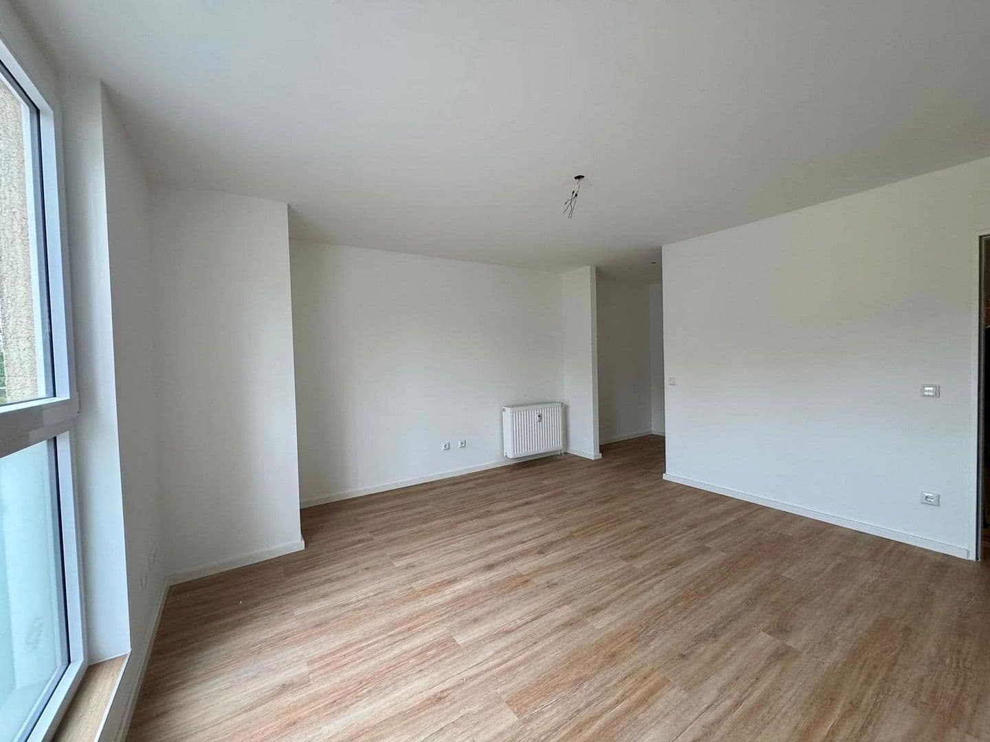 Pronájem bytu 1+1 27 m², Meyburginsel 31, Jülich, Severní Porýní-Vestfálsko Pronájem bytu 1+1 27 m², Meyburginsel 31, Jülich, Severní Porýní-Vestfálsko